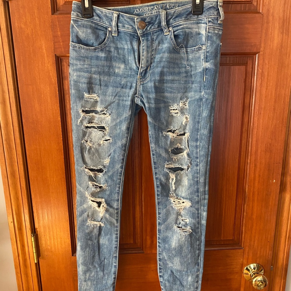 American eagle ripped stretch leggings size 6